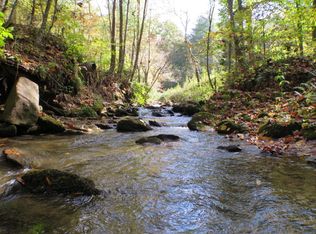 190 Paradise Rd, Franklin, NC 28734