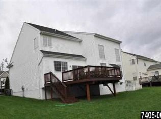 2530 Village Rd, Dover, PA 17315