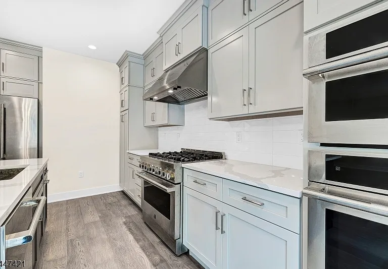 106 Swenson St — Photo 13