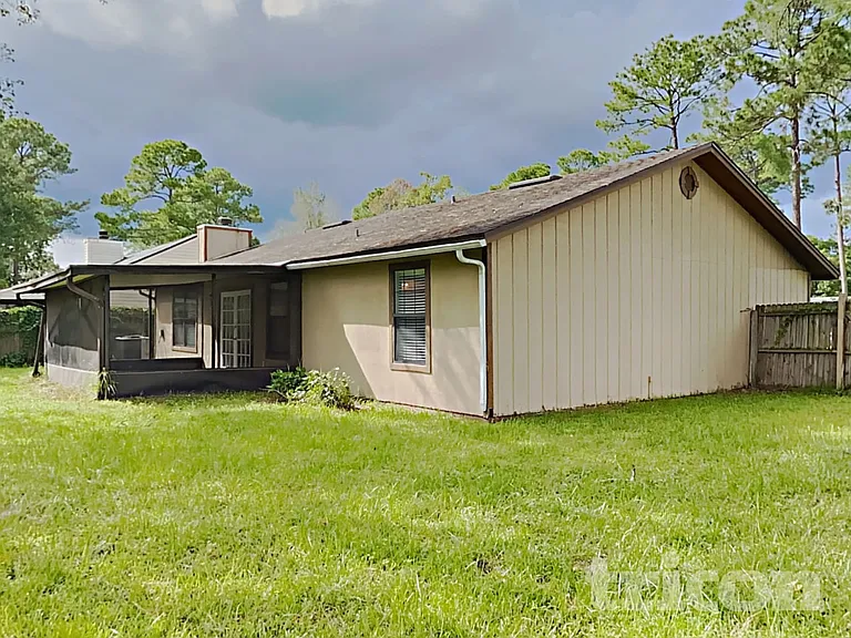 4324 Queensway Dr — Photo 36