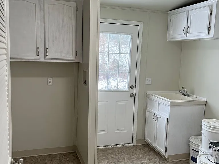 3253 W Hills Rd #B — Photo 12