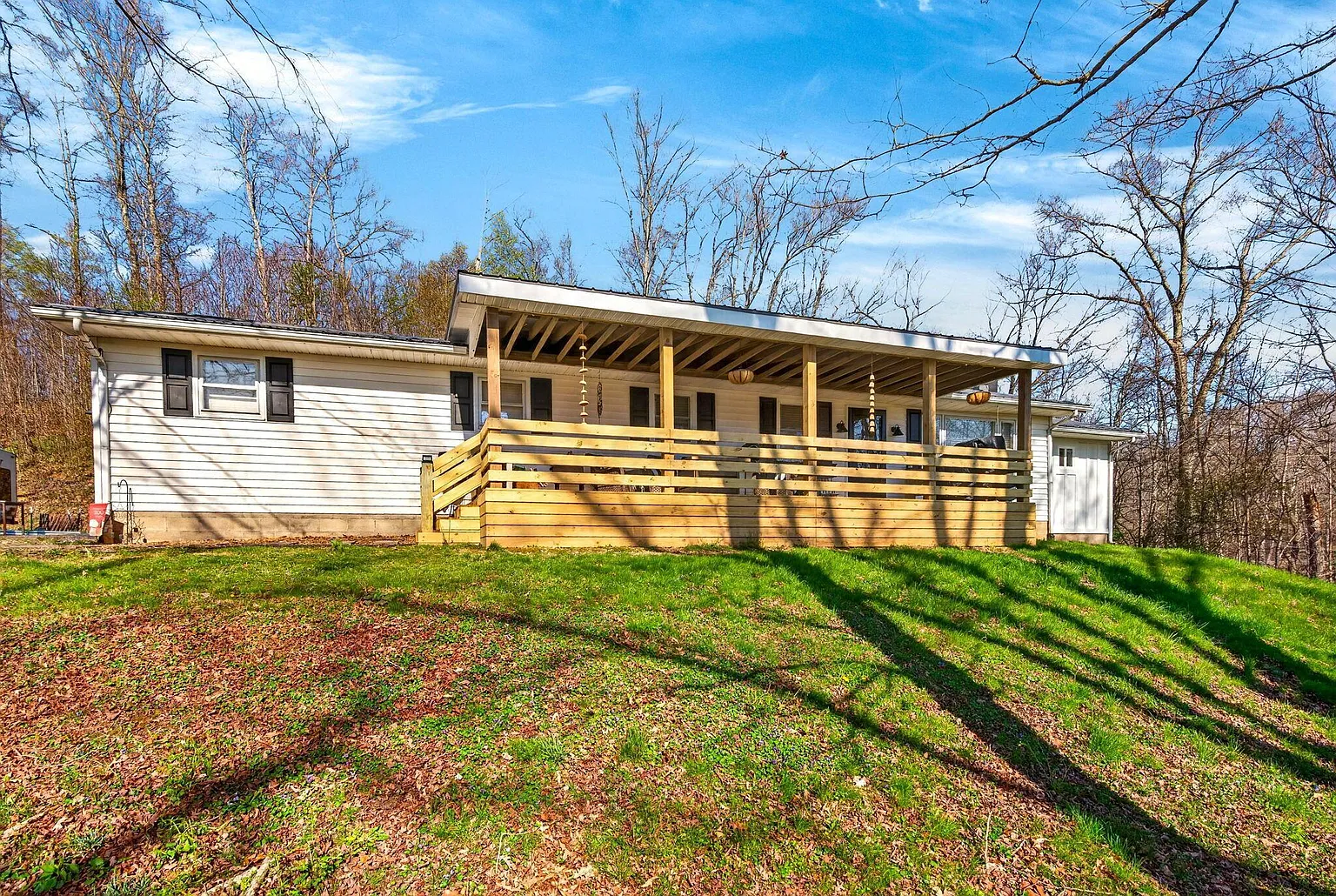 8017 Mount Tabor Rd photo 1
