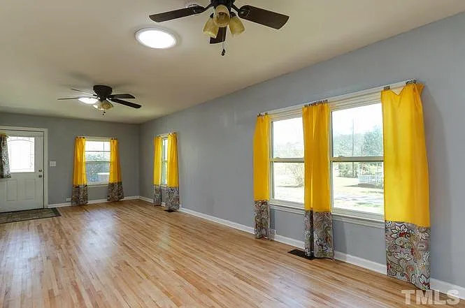 3409 Tryon Rd — Photo 5