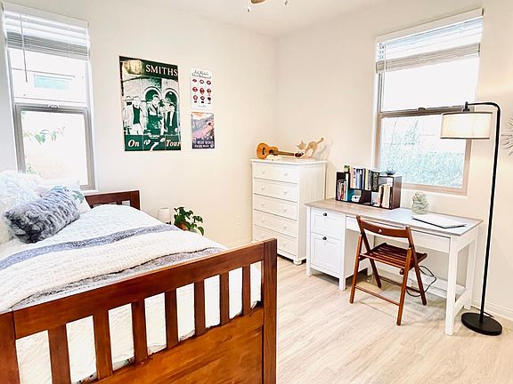 For Rent: $3,950 (3 beds, 3 baths, 1,621 Square Feet)