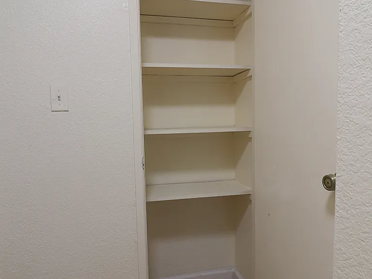 3635 Kindred Ave #D — Photo 9