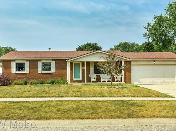 6010 Barker Ave, Waterford, MI 48329