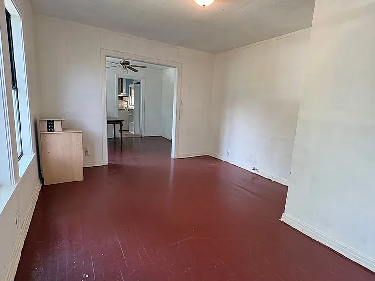 2731 1/2 Valley Ridge Rd — Photo 6