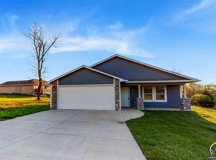 2201 SE Shiloh Ridge Ln, Tecumseh, KS 66542