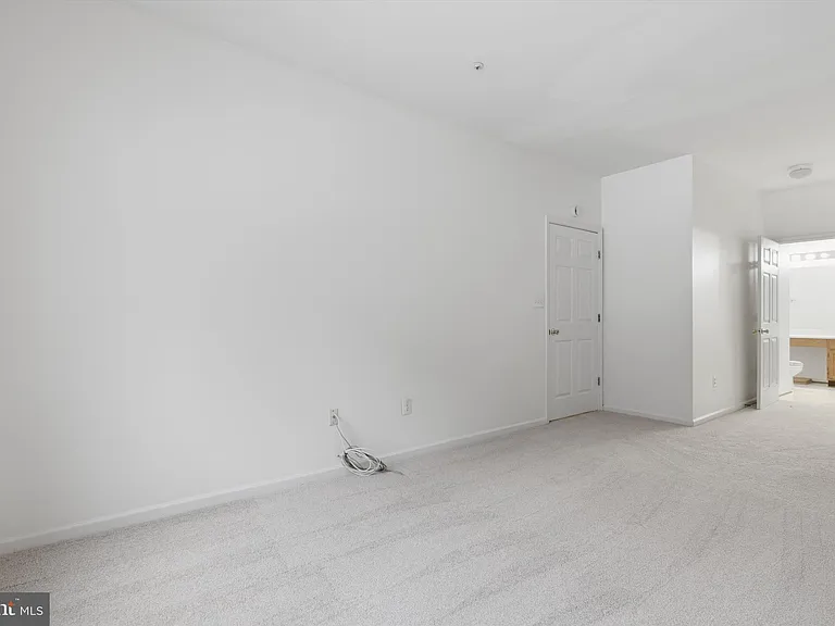 1640 Fallowfield Ct #1640 — Photo 13