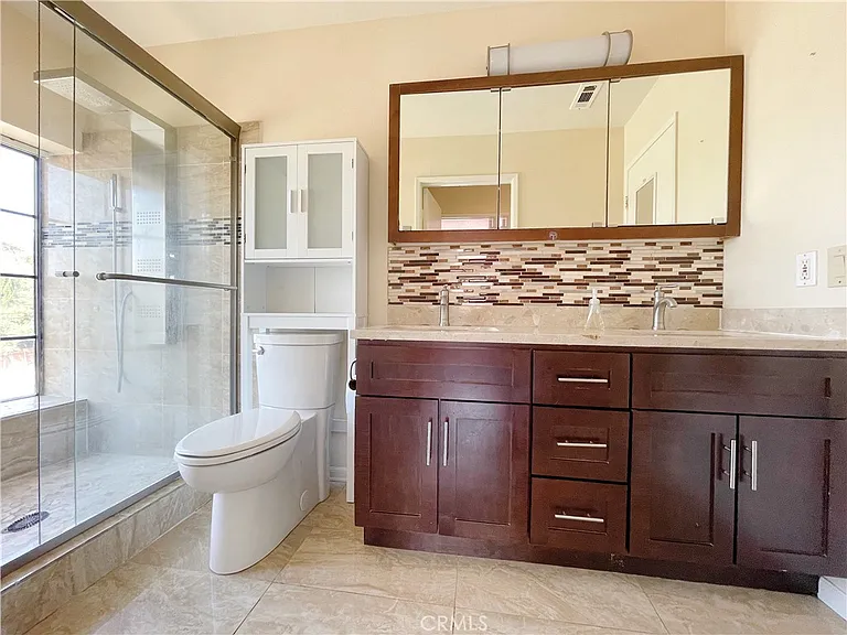 21648 Laurelrim Dr #D — Photo 13