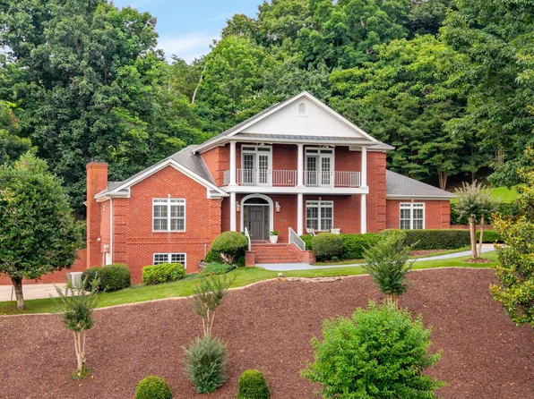 9127 Greystone Valley Dr, Ooltewah, TN 37363
