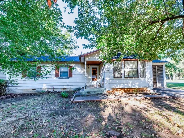 421 Lake Ave, Davenport, OK 74026