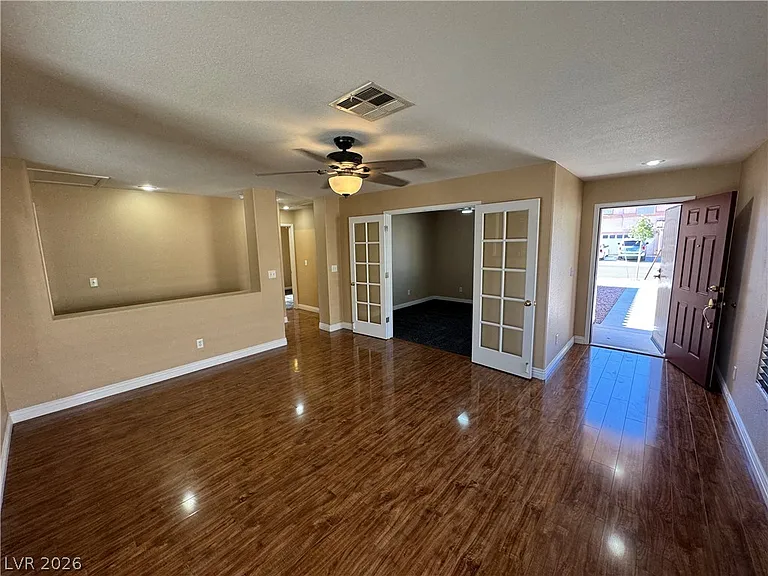 5033 Rustic Charm Ct — Photo 3
