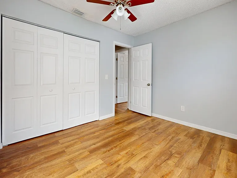 2151 Alicia Dr #C — Photo 9