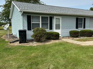 3975 & 3985 N Meadow Ridge Dr #3975, Warsaw, IN 46582