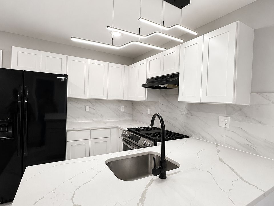 1st image of 48 S 12th St #3