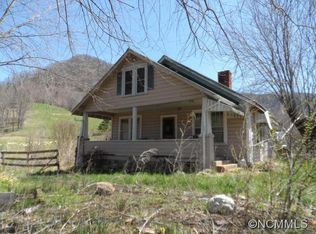 181 Baltimore Branch Rd, Hot Springs, NC 28743
