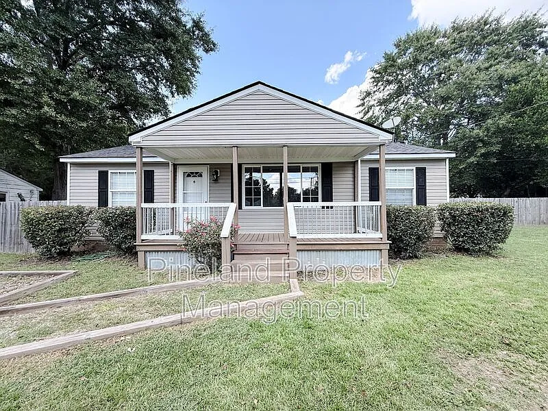 5300 Walnut Dr