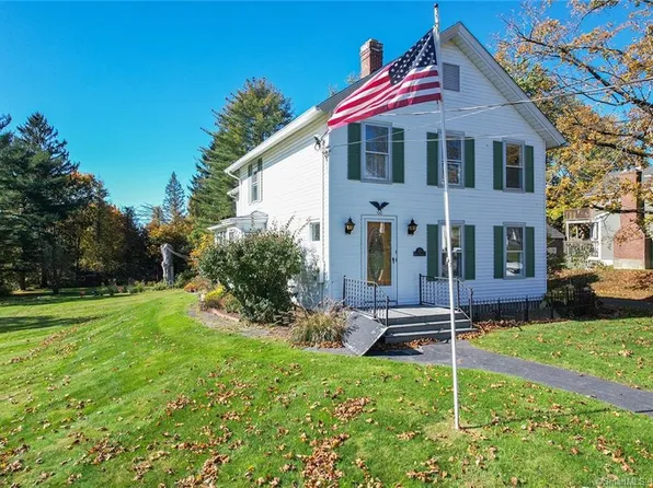 60 Meadow Street, Litchfield, CT 06759