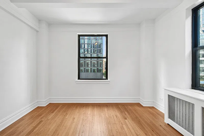 440 West 34th Street — Photo 4
