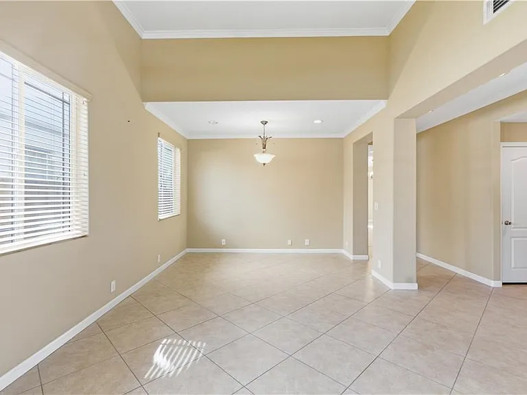 6958 Amigo Ave — Photo 6
