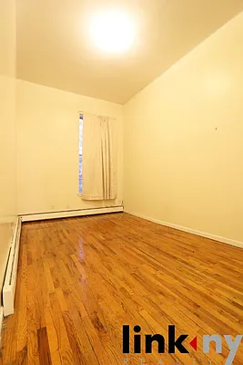 Rented by Link NY Realty | media 17