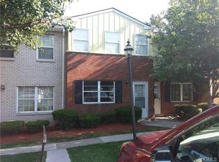 276 Temple Hill Rd UNIT 103, New Windsor, NY 12553