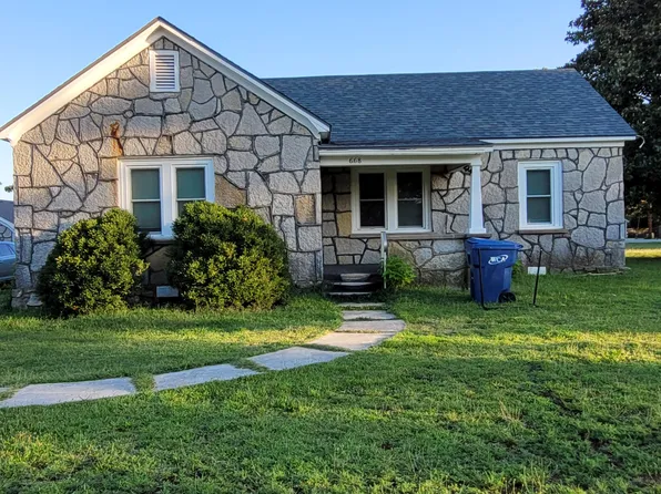 668 W Valley Street, Granby, MO 64844