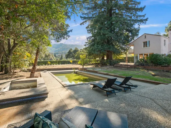 19605 Glen Una Dr, Saratoga, CA 95070