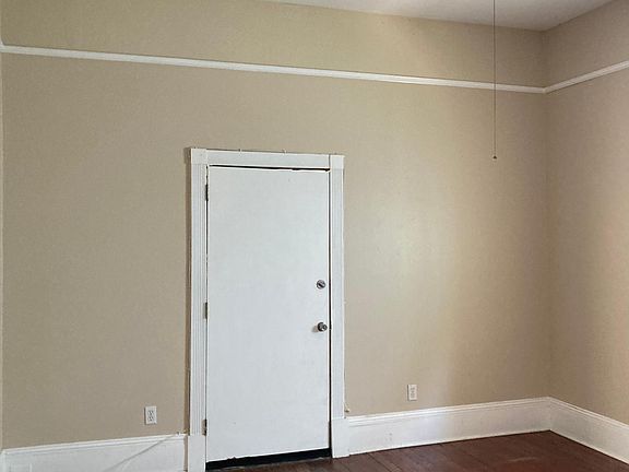 4th image of 3909 Iberville St APT C