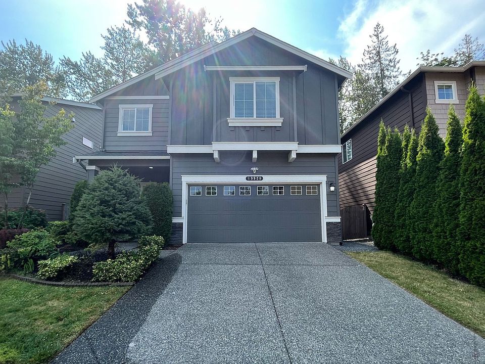 1st image of 19928 5th Ave W