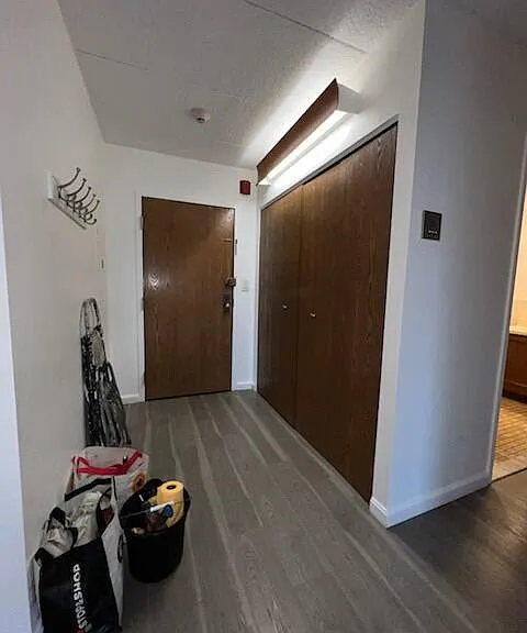 180 Green St #2 — Photo 5