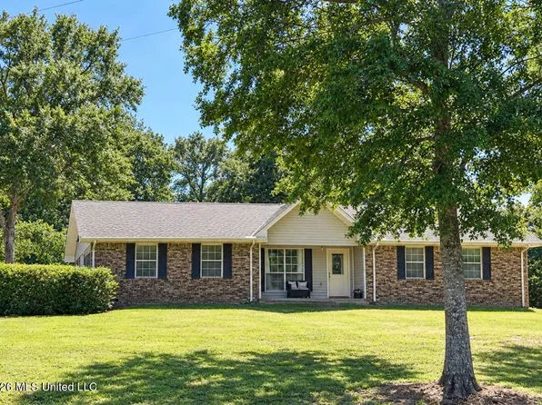 6 Honeycomb Rd, Wiggins, MS 39577