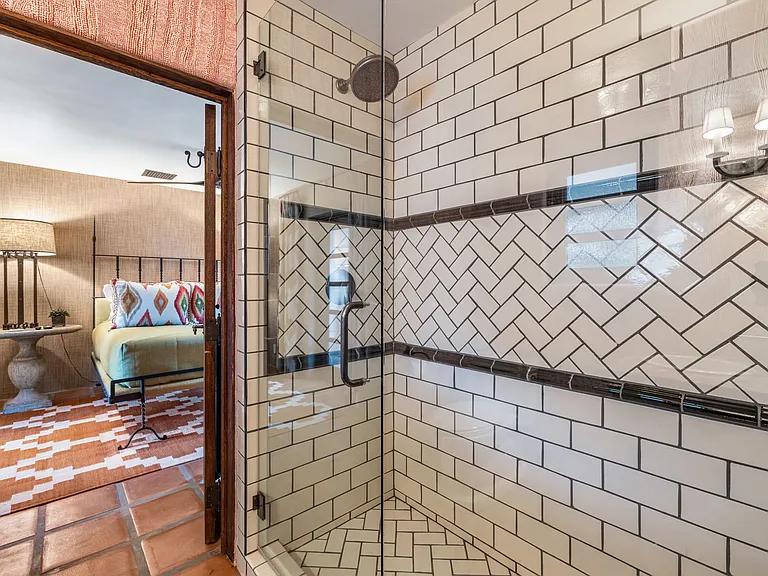535 N Belardo Rd — Photo 16