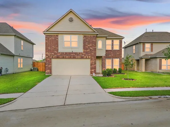 8118 Rosemary Dr, Baytown, TX 77521