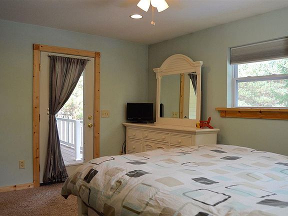 3rd image of 114 Quail Dr