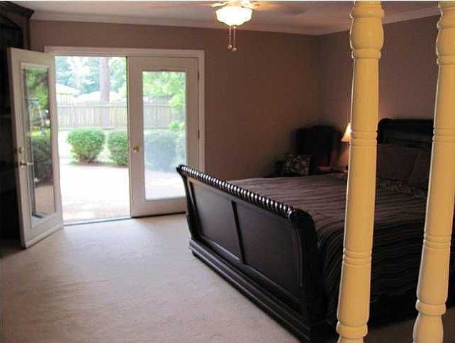 2nd image of 544 S Kathy Cir