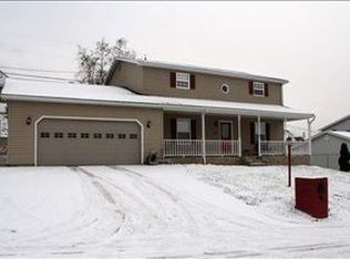 211 Tiffany Ln, South Point, OH 45680