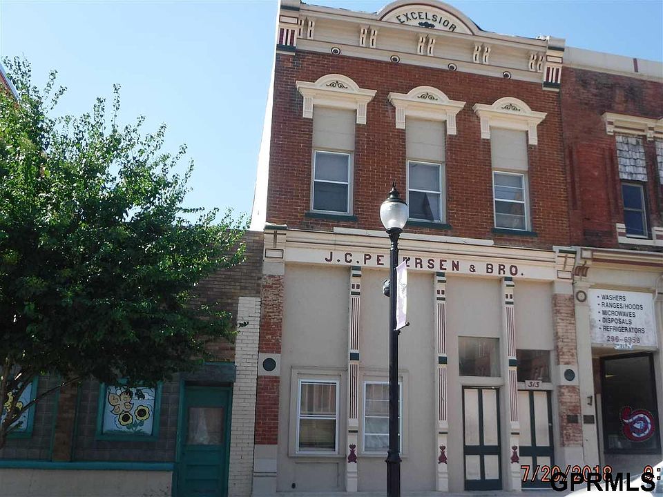 1st image of 313 Main St APT 4