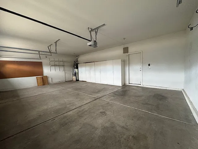 509 First Light St — Photo 25
