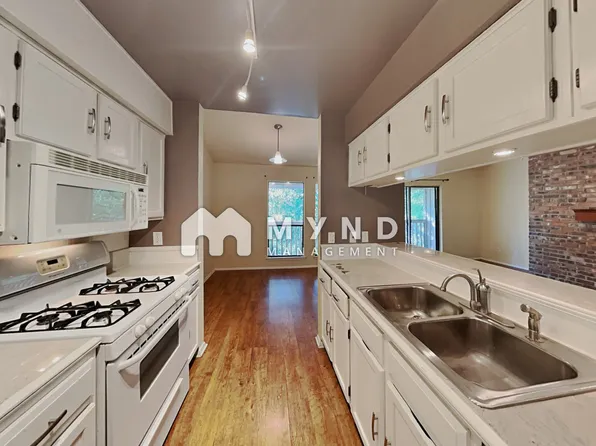 3839 Dry Creek Dr Unit 234, Austin, TX 78731