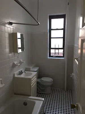 Rented by (Legacy) Tri Hill Realty Group LLC | media 14