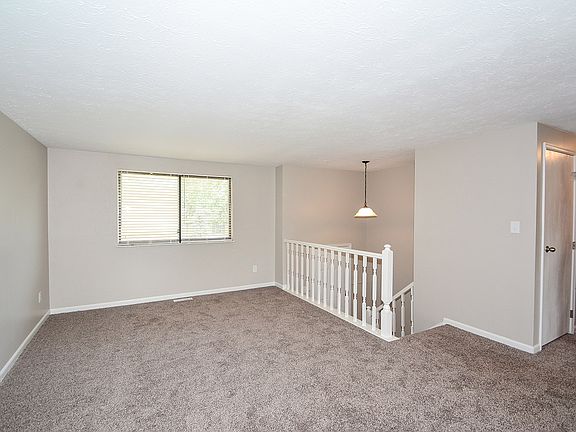 2nd image of 5311 Yucatan Dr