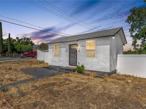 582 N Almond Way, Banning, CA 92220