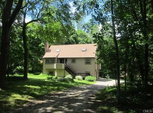 42 Sharon Ct, Shelton, CT 06484