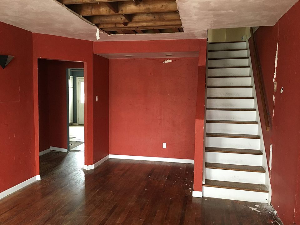 2nd image of 27 Garfield Pl
