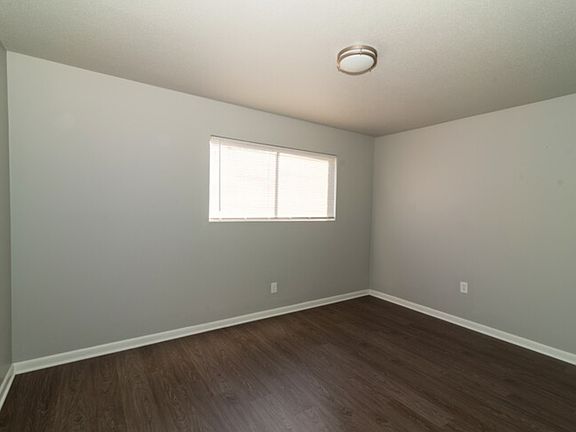 4th image of 6602 Lancaster Rd