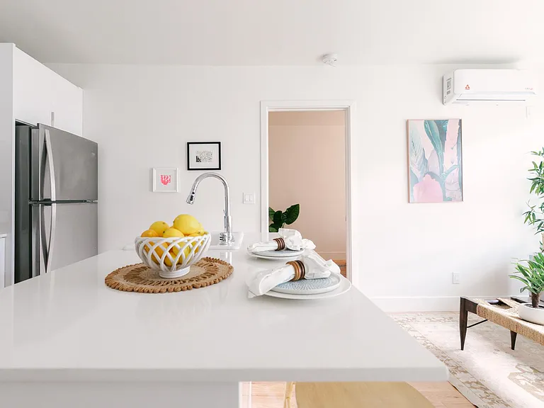 221 N Catalina St #9 — Photo 23