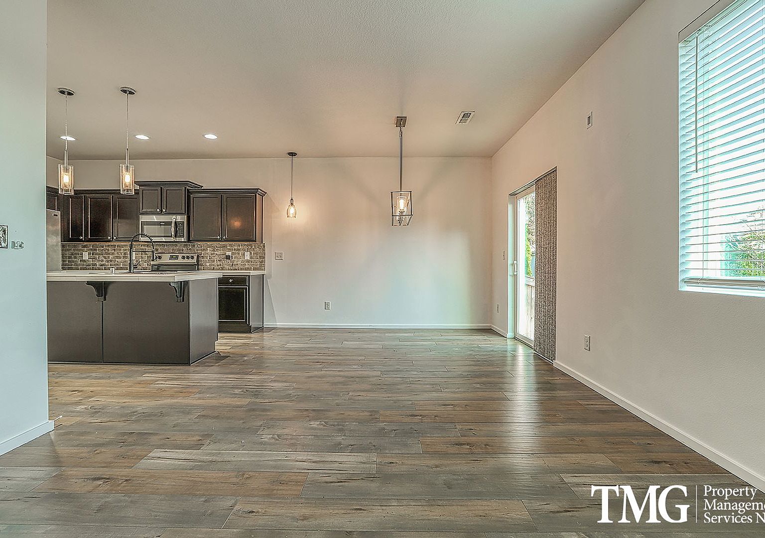 ひでぢンネイビー10 13110 NE 56th Cir, Vancouver, WA 98682 | Zillow