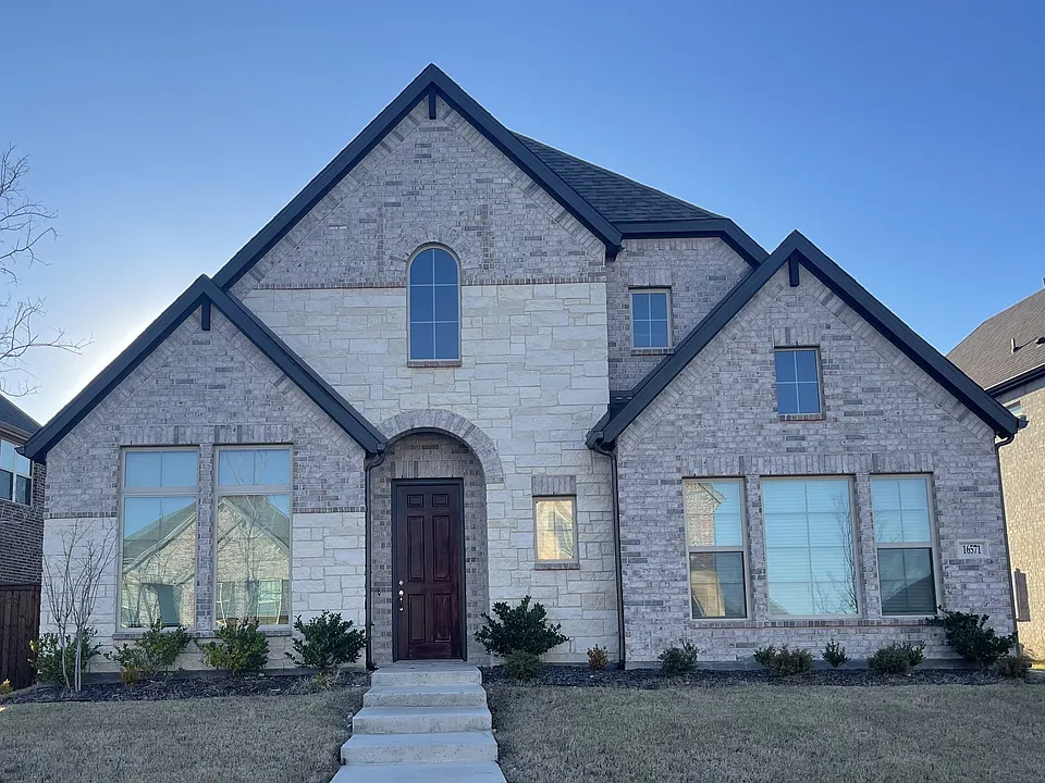 16571 Table Rock Dr